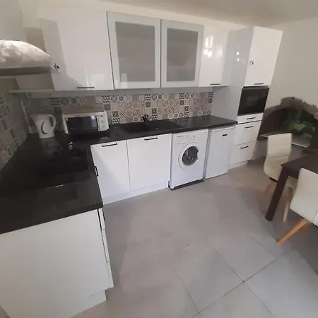 Maison 2 Pieces Avec Jardin Beaujoire