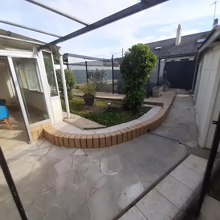 Ferienhaus Maison 2 Pieces Avec Jardin Beaujoire